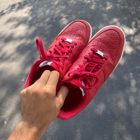 Nike Air Force 1 ‘07 Red Python - Picture 2 of 5